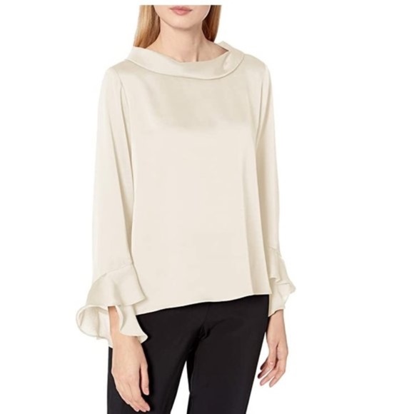 Vince Camuto Bell Sleeve Blouse - Picture 1 of 5